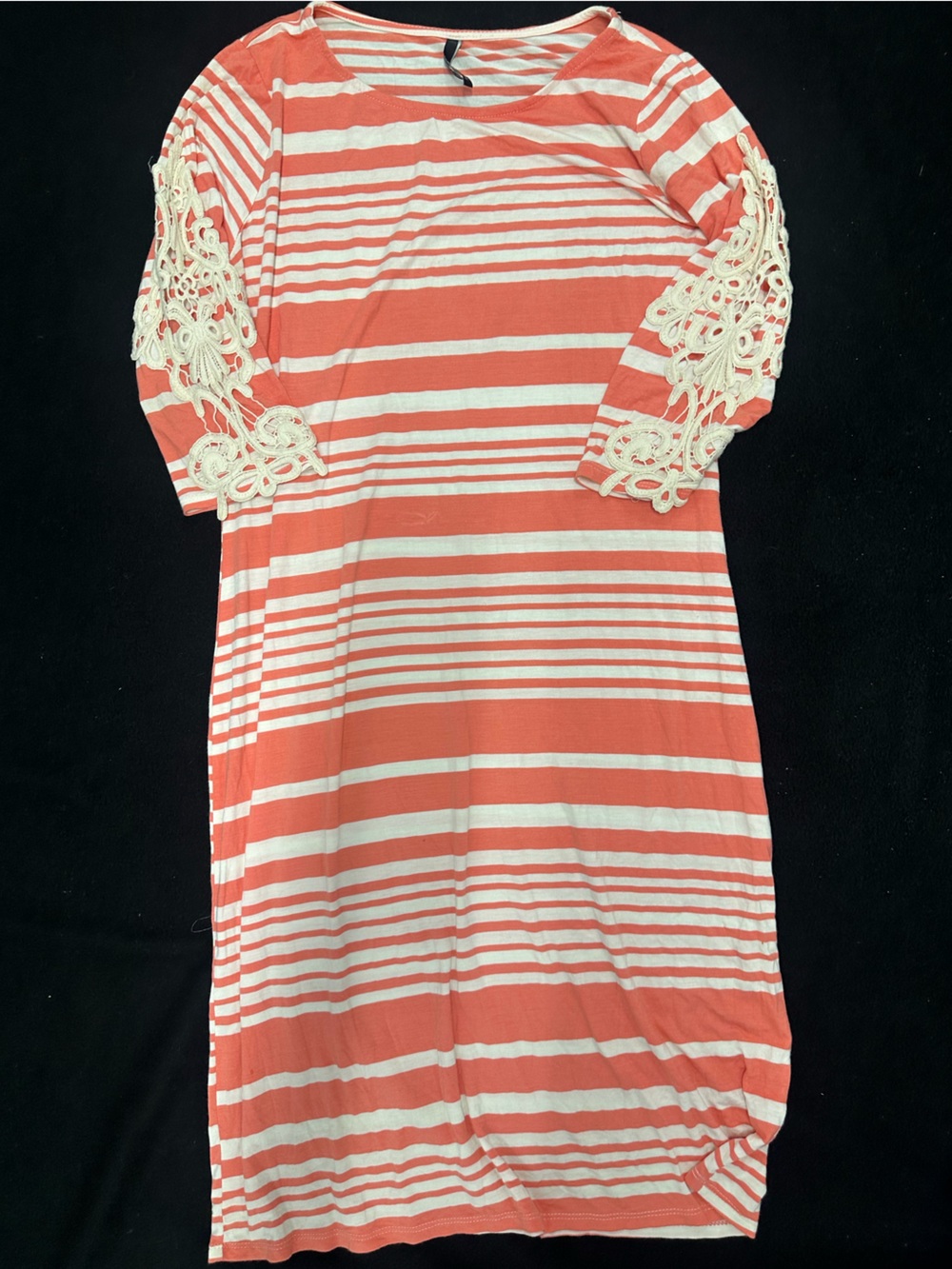 Casual Midi Coral Stripe Dress with Lace Sleeves